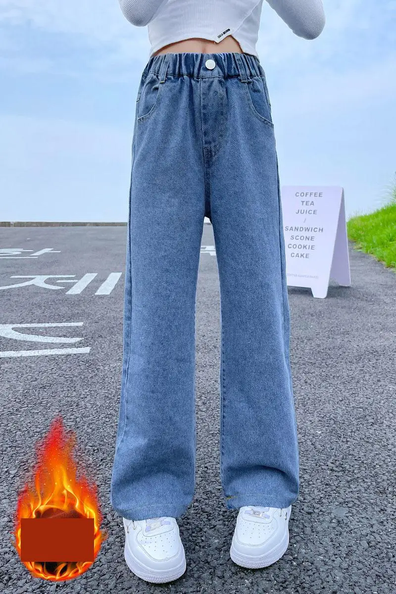 2026 نمط فضفاض غير رسمي للمراهقات جينز سميك للخريف والشتاء مستقيم واسع الساق من قماش الدنيم بنطلون جينز دافئ للأطفال