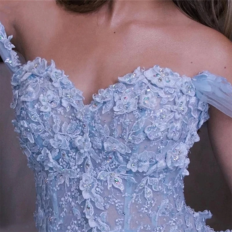 

2024 Princess Quinceanera Dress Off Shoulder Sweetheart With Lace Applique Ball Gown Elegant Tulle Robe De Soirée