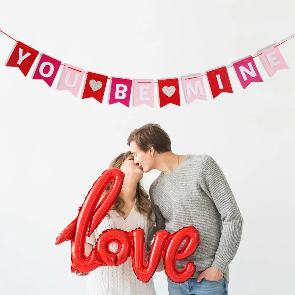 

Valentine Day Hanging Valentine's Day Set with Romantic Red Pink Love Heart Glitter Letter Foldable Festival