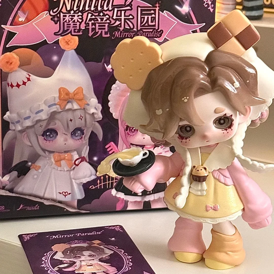 本物のニニタマジックミラーパラダイスブラインドボックス装飾