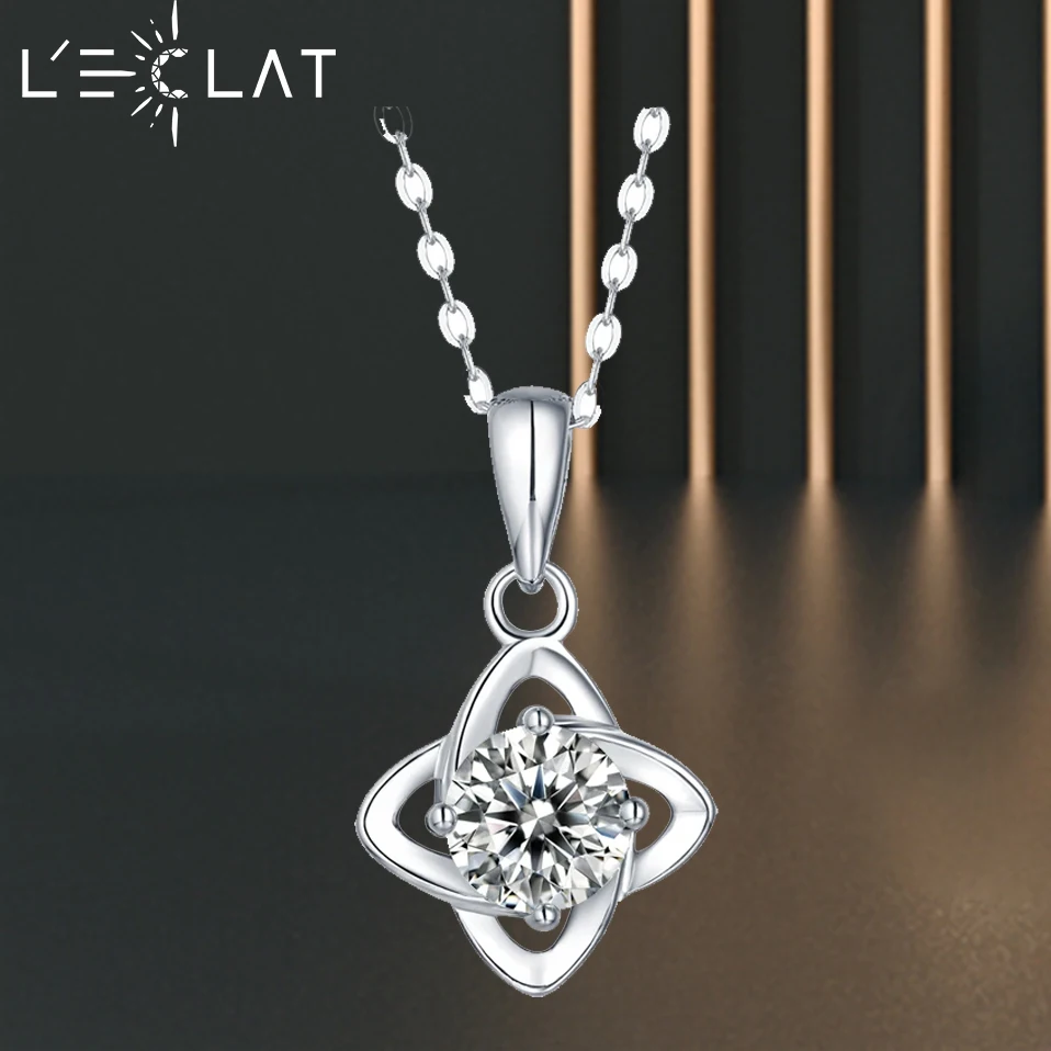 

LECLAT Moissanite Diamond Necklace For Women Pendant 13mm 0.5/1/2/3CT 925 Silver Chains Four Leaf Clover BridalFine Jewelry Gift