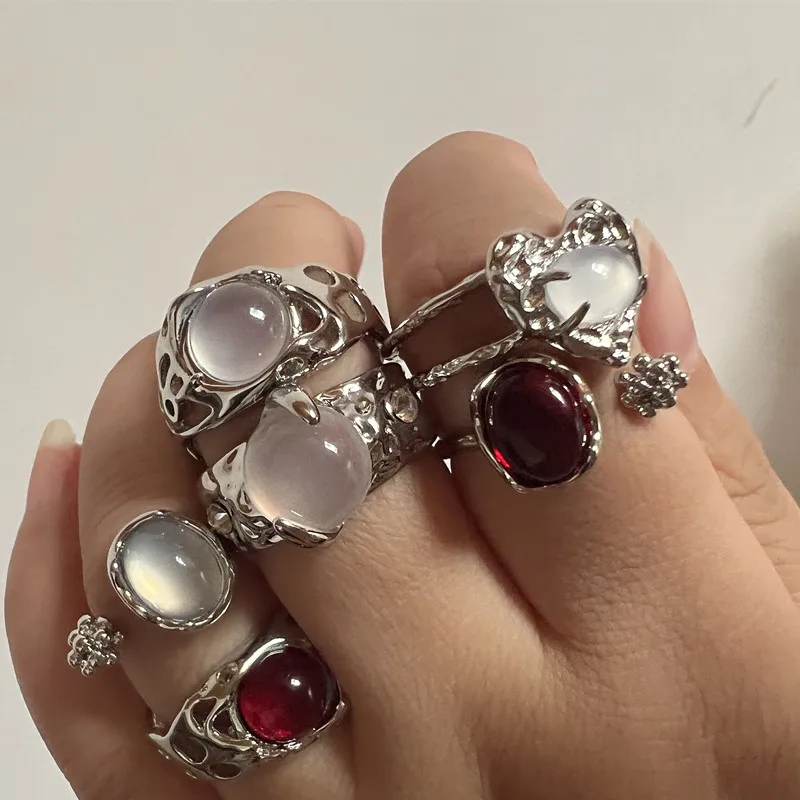 

Vintage Silver Color Red Oval Ring For Women Trendy Elegant Irregular Natural Stone Luxury Ring Woman Y2K Aesthetic Jewelry Gift