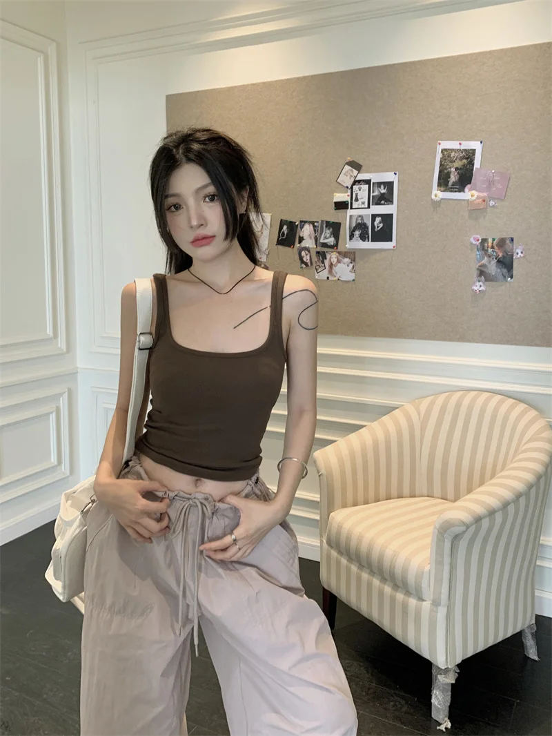 

Майка женская облегающая, белая/коричневая, на лето, 2023