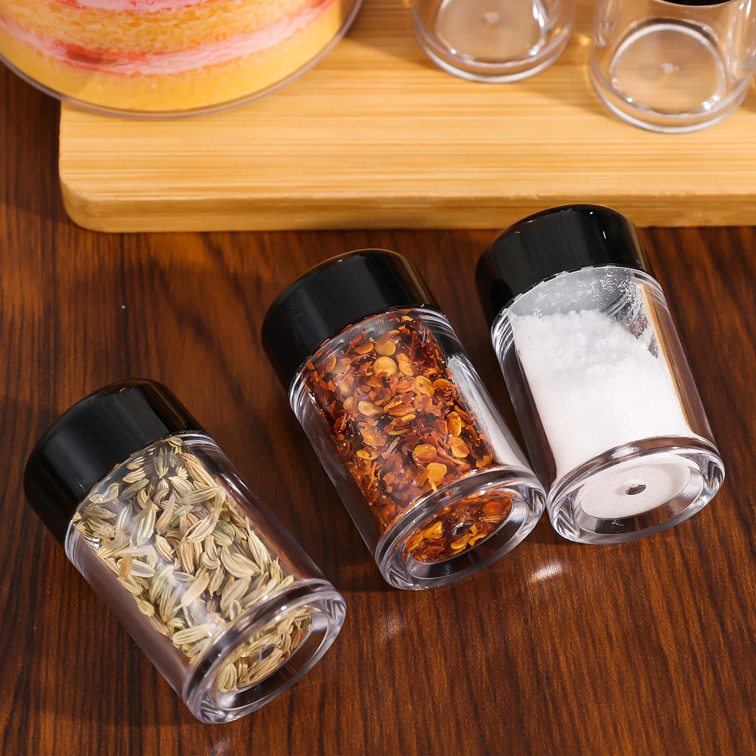 Plastic Spice Jar Kitchen Storage Salt Powder Clear Bottles Condiment Dispenser with Shaker Lid Seasoning Container