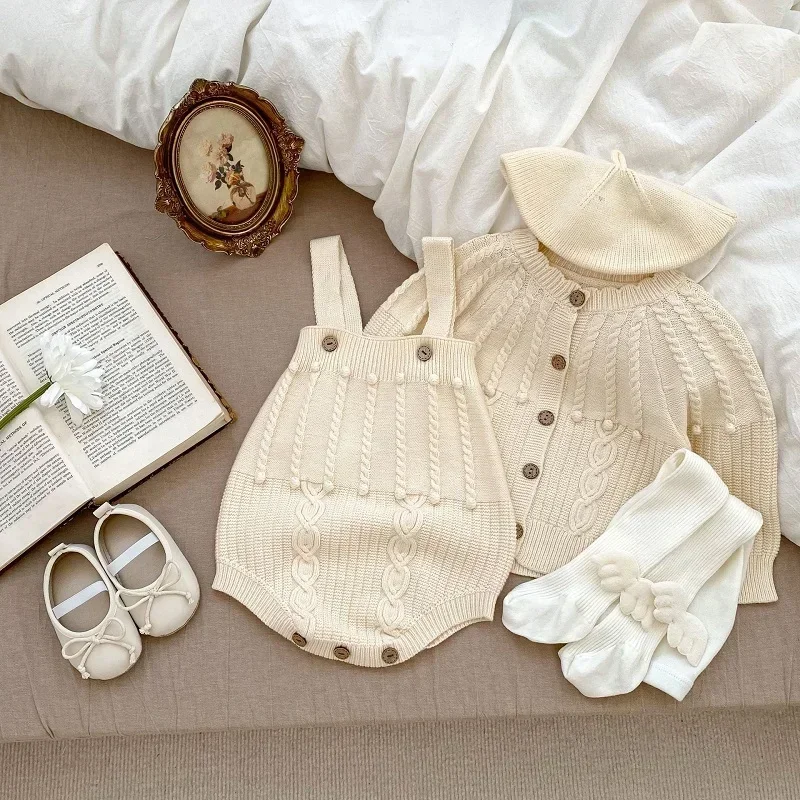 

Autumn Baby Girl Sweater 0-3Years Cute Newborn Kids Solid Color Long Sleeve Cardigan Tops Knitted Romper Warm Knitwear Clothes