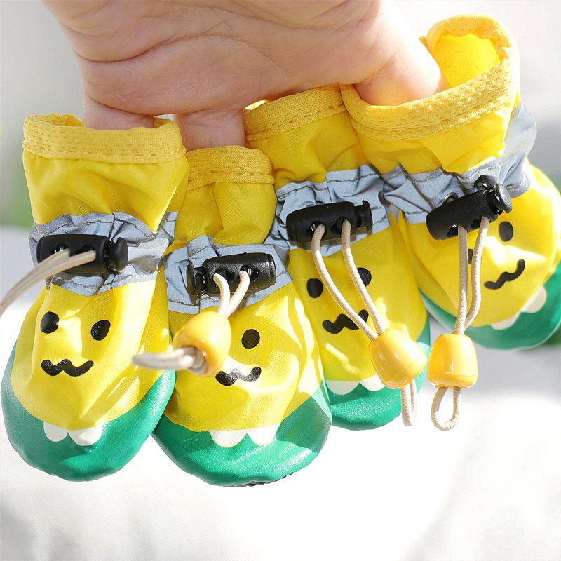 thumbnail image 1 of Zapatos para perros, cubiertas para pies específicas para mascotas, los pies de los ositos no se caerán al salir, cubiertas para zapatos para cachorros, zapatos impermeables, 4 piezas, 1 of 4
