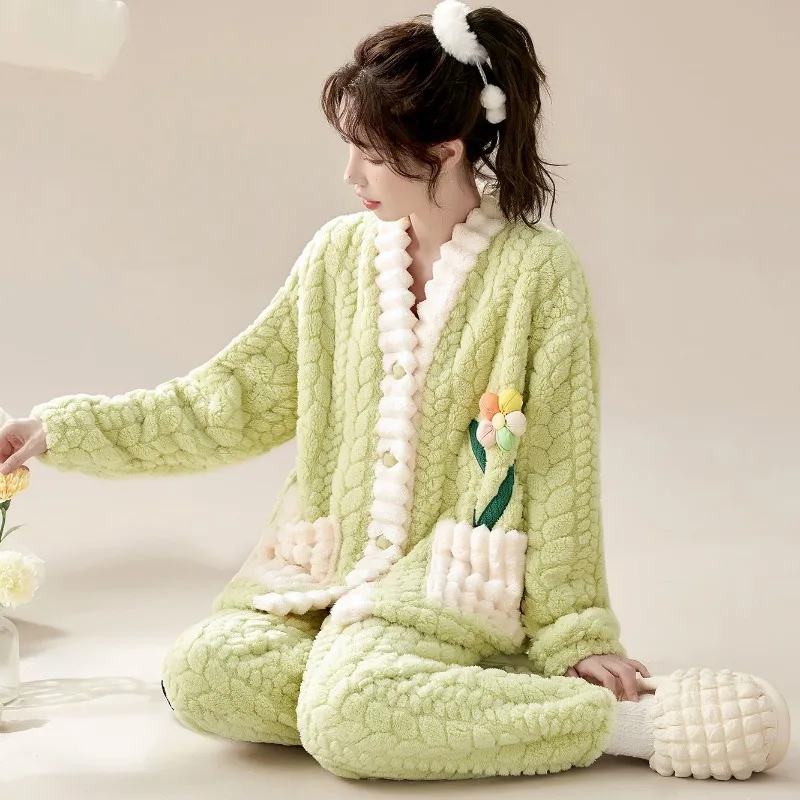 Women's Coral Velvet Pajamas Thick Home Clothing Sweet Cute Girls Autumn Winter Sleepwear Loose Oversize Flannel Loungewear Set