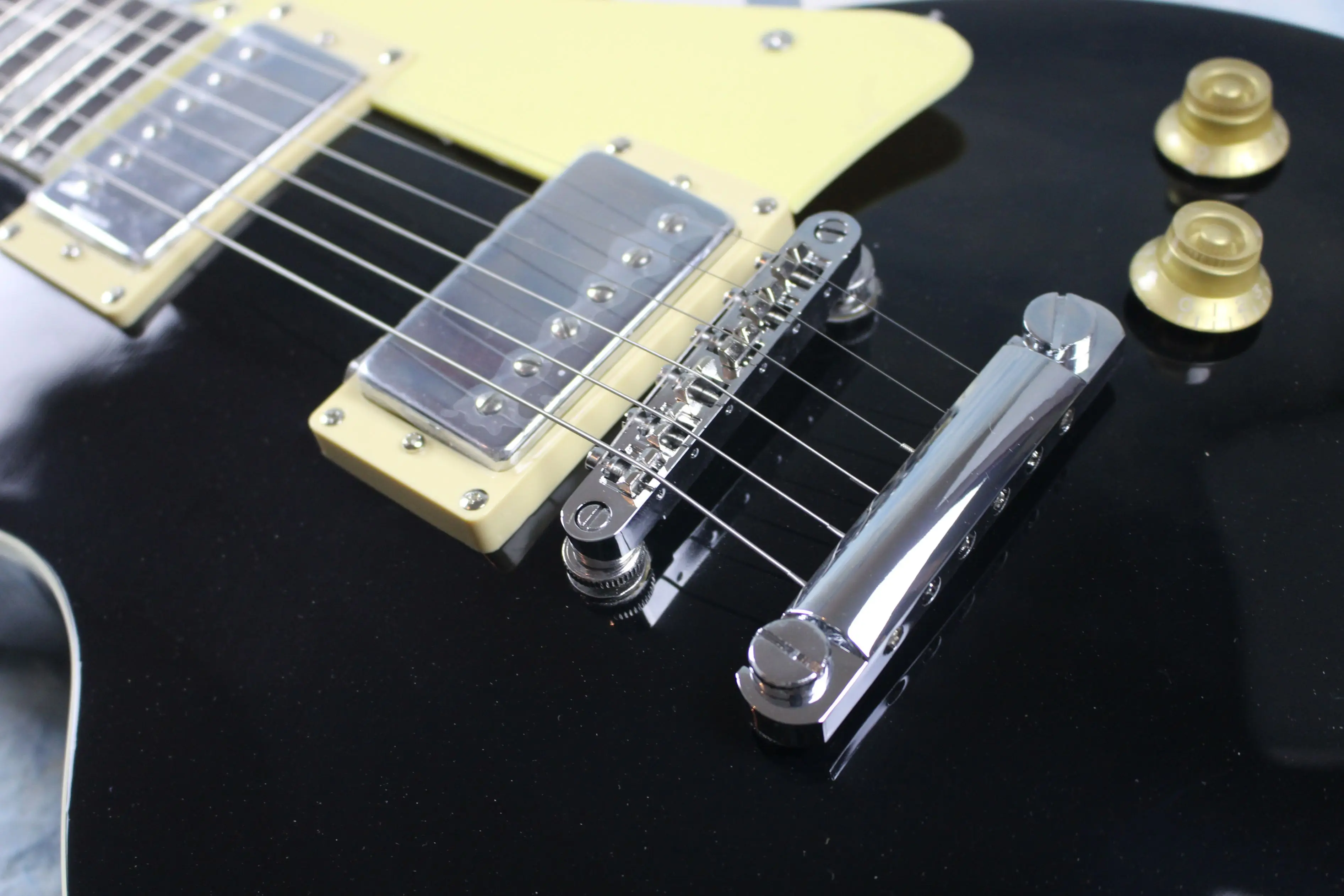 Headless Electric Guitar LP Mahogany Chrome Hardware