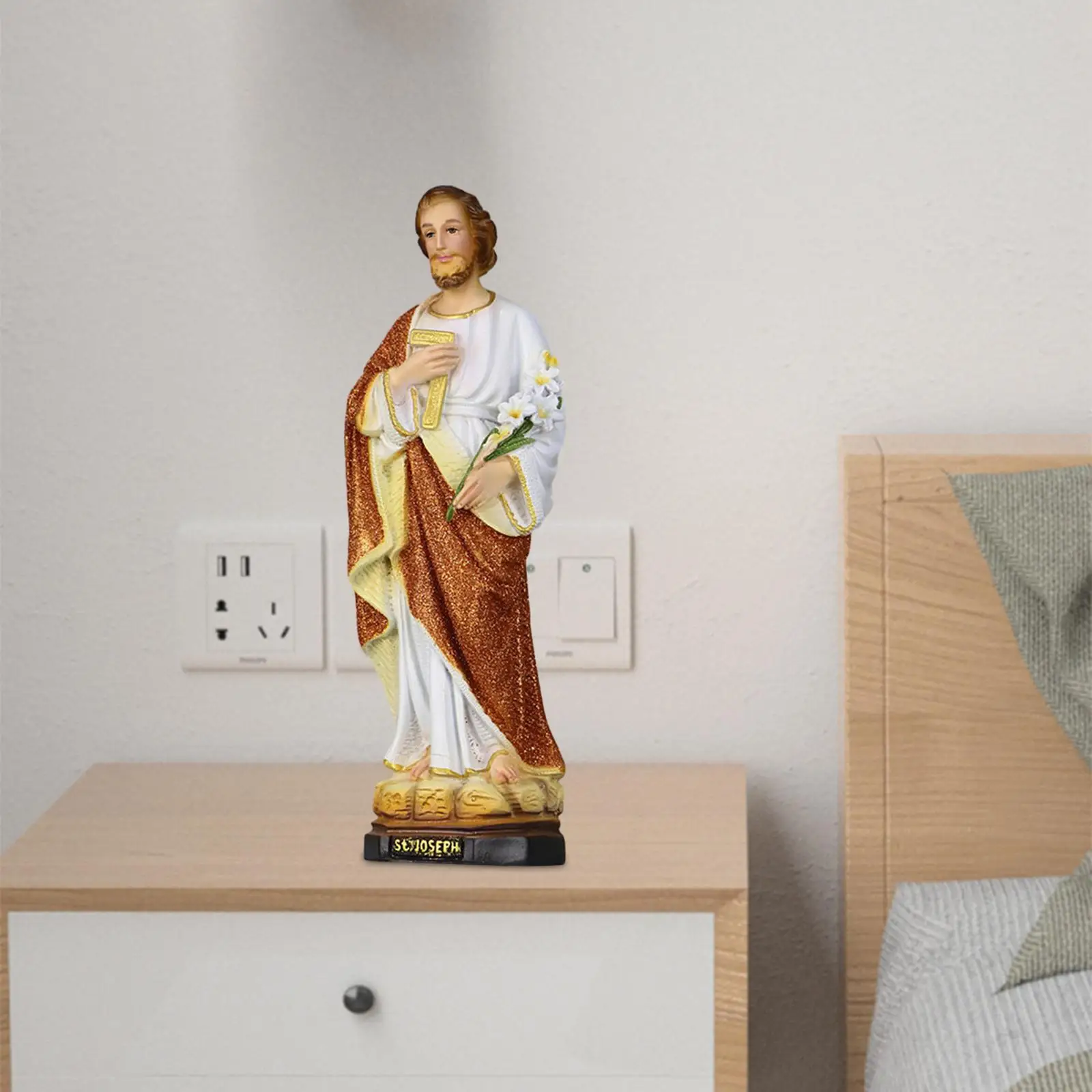 Saint Joseph Figures Tabletop Display 30cm Hand Painted Catholic Statue for Home Office Shelf Livingroom Fireplace Holiday Decor