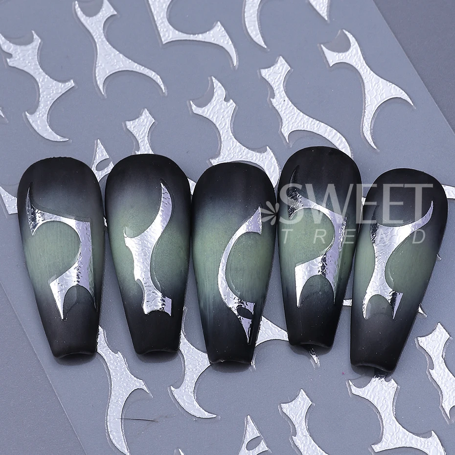 2pcs Gold Silver Irregular Line Nail Stickers 3D Leopard Snake Print Design Self-Adhesive Nail Decals Y2K Manicure Decoration