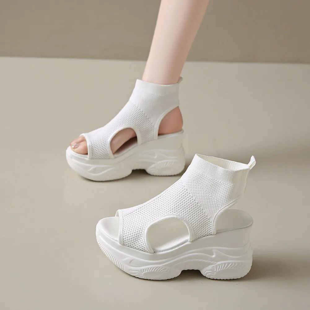 2025 New Summer Fashion Comfortable Round-toe Wedge Light Roman Sandals Non-slip Thick-soled Lace-up Casual Sneakers for Women