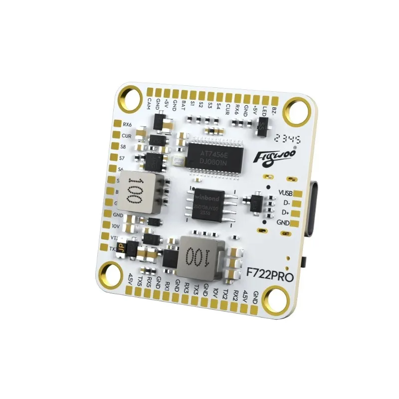 Câblage et soudures sur le contrôleur de vol FLYWOO GOKU F722PRO pour drone FPV course.
