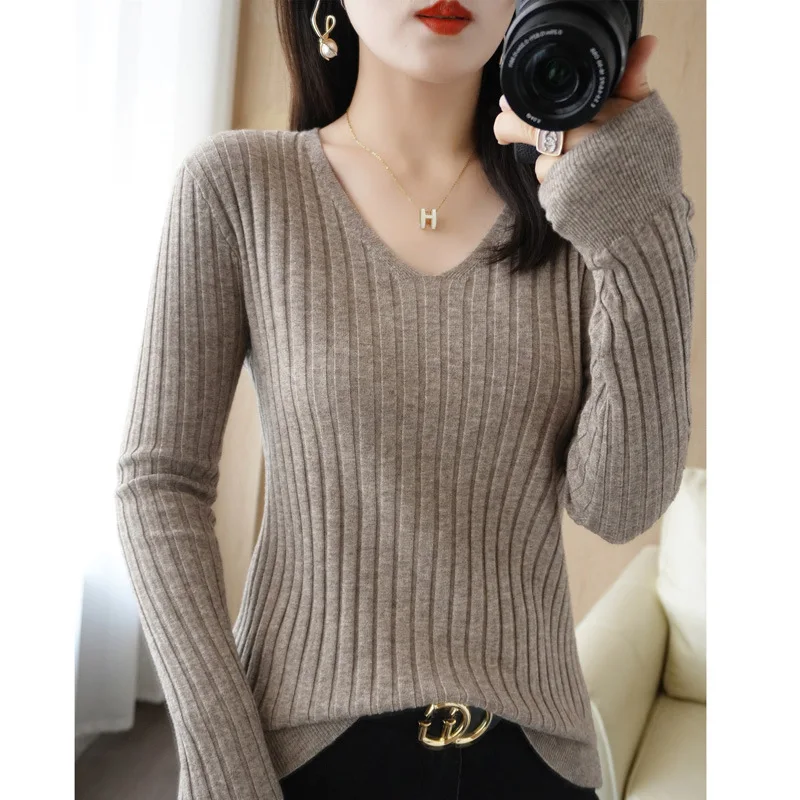 

New V-Neck Women'S Striped Long-Sleeved Pullover Bottoming Sweater Solid Color Loose Inner Take Knitted Top
