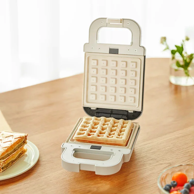 220V 600W Sandwich Machine Breakfast Machine Household Multi-functional Small Waffle Toaster Plus Waffle Plate