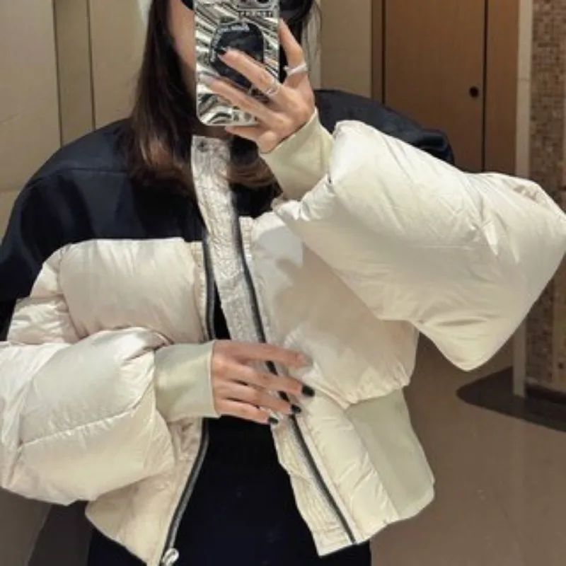 

Женская модная пуховая куртка с длинными рукавами и застежкой в рубчик