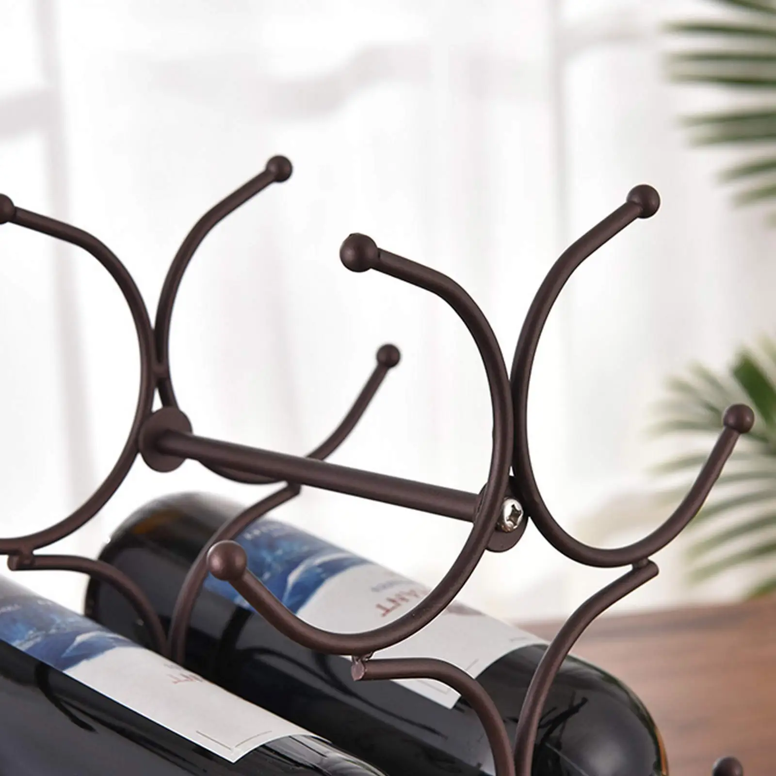 Modern Metal Portable Wine Rack Wine Bottle Storage Storage Stand Tripod Tabletop Rack 6 Bottle Holder Display