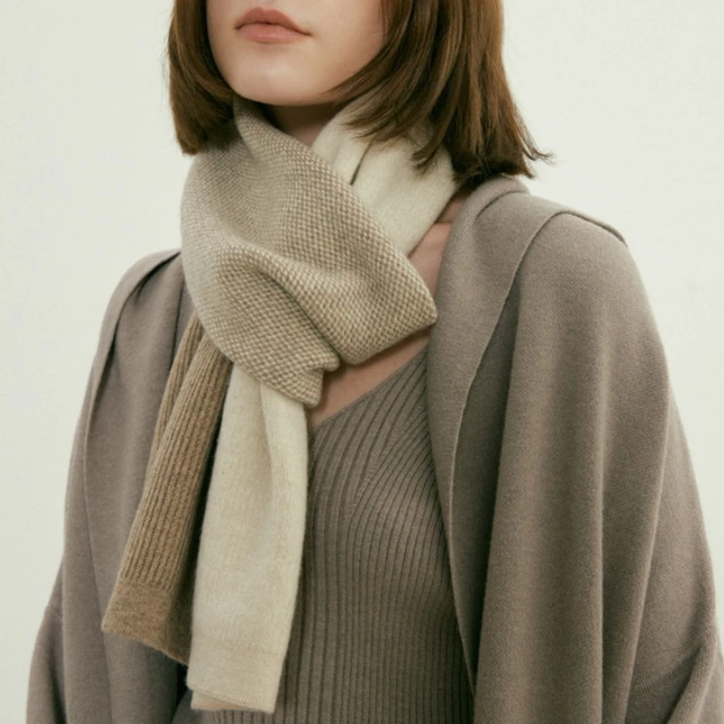 Рисунок 2 - Роскошные брендовые шарфы