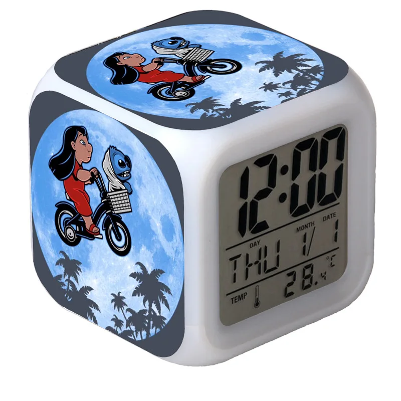 Disney-reloj despertador de Lilo Stitch, luz Led Digital que cambia de  Color, figura de acción Kawaii, juguetes para niños, regalo de cumpleaños -  AliExpress