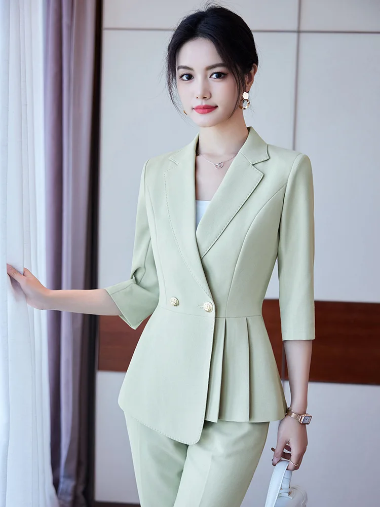 Costumes de travail formels à demi-manches pour femmes avec jupe