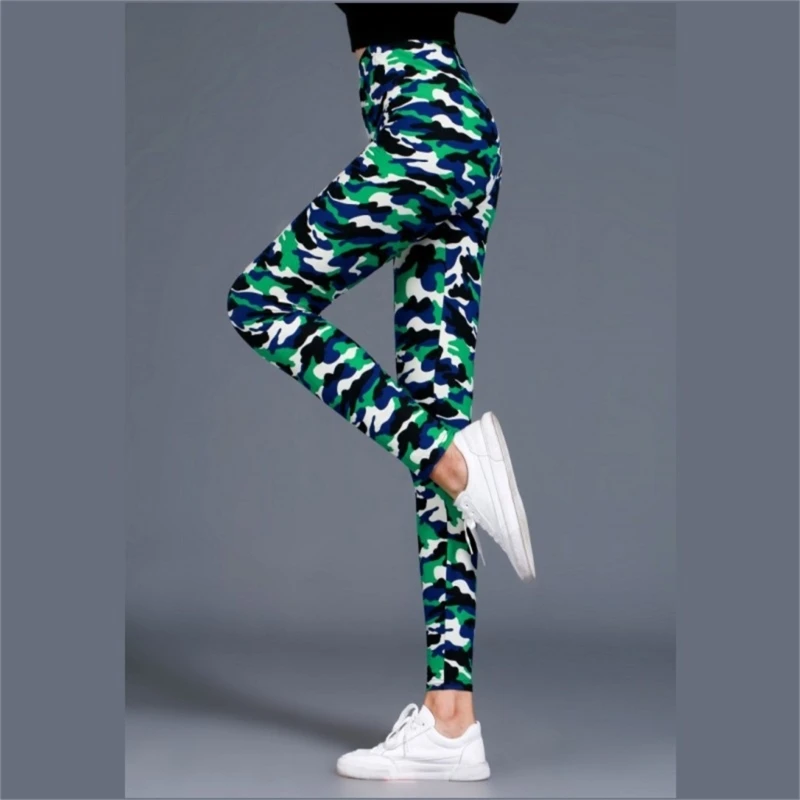 Рисунок 2 - Брюки-стрейч женские камуфляжные со средней посадкой