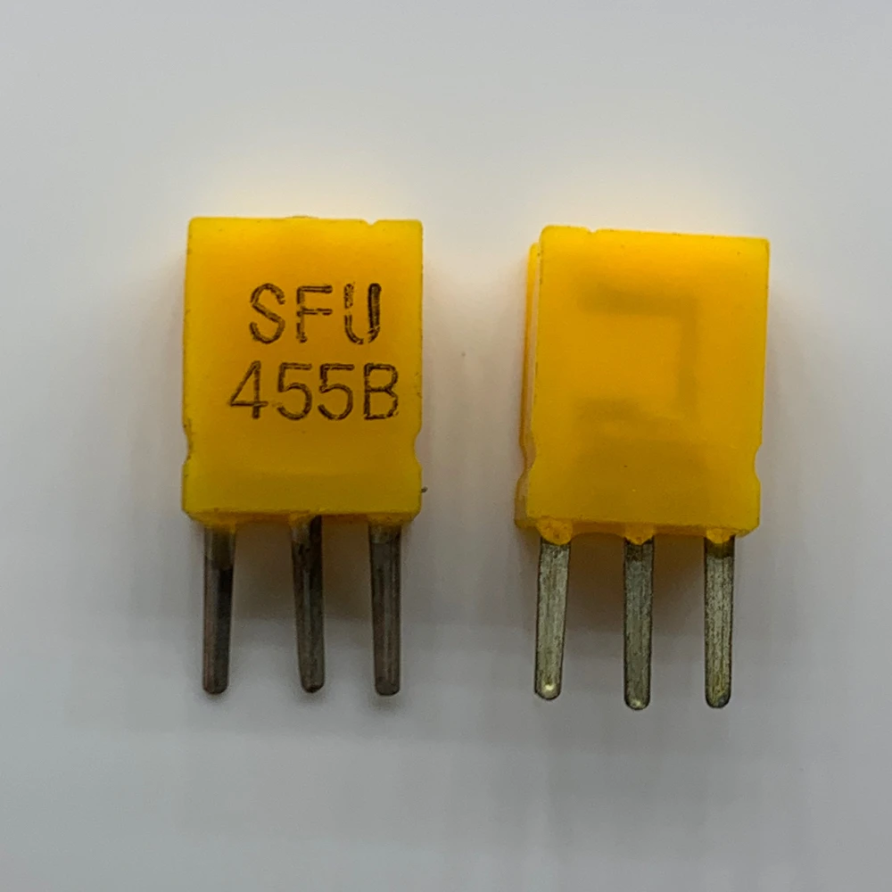 50PCS/ SFU455B new ceramic crystal oscillator 455KHZ three-legged radio special filter remote control 455B