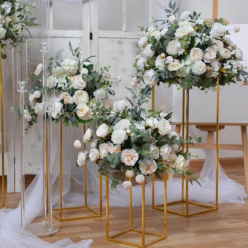 

Luxury Wedding Table Centerpiece Artificial Flower Ball Rose Green Plants Floral Row Arrangement Enevt Party Backdrop Props