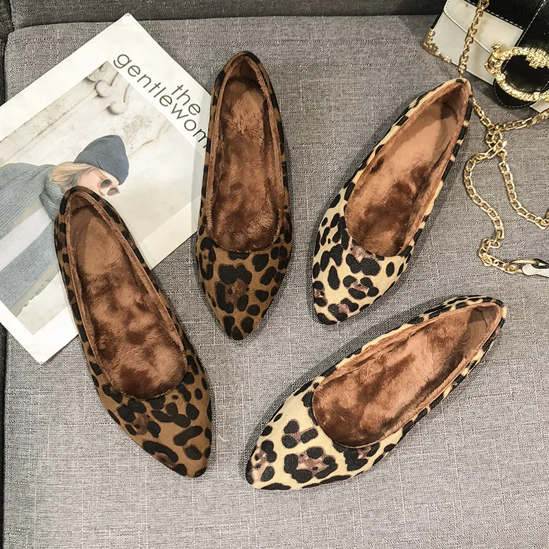 

Туфли женские на низком каблуке, элегантная леопардовая обувь, заостренный носок, лодочная обувь, повседневные, TPR, плоская подошва, большой размер l