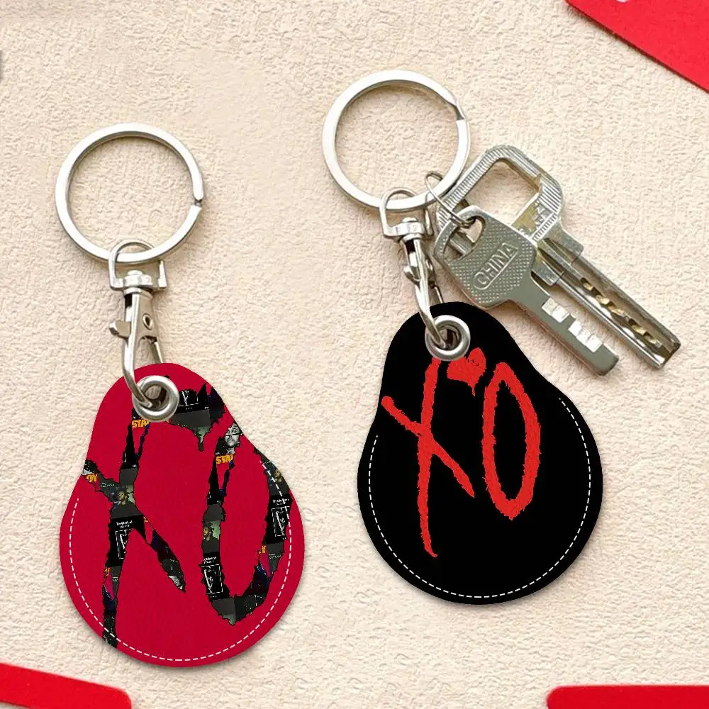 래퍼 The Weeknd XO 1pcs 가죽 카드 홀더 키 링 포함 물방울 모양 키 ..