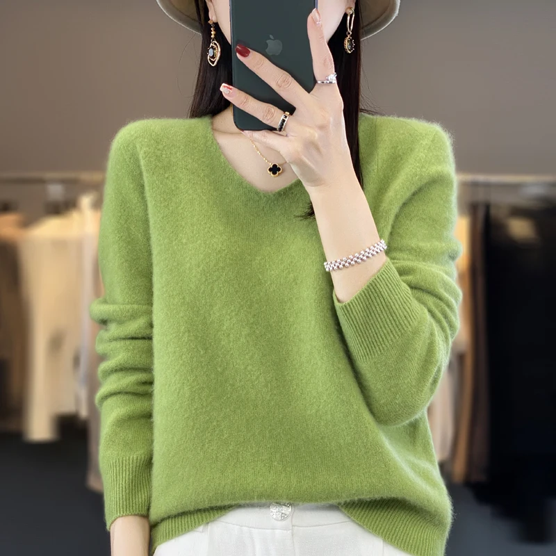 2024 autumn and winter new 100% pure wool cashmere sweater women's V-neck pullover fashion solid color long sleeve pullover. 2