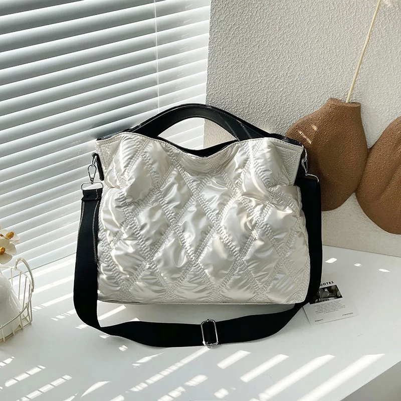 Winter Große Kapazität Pendeln Handtaschen Neue frauen Stepp Gemusterte Einkaufstasche Einfarbig Einzelnen Schulter Tasche Unterarm Tasche – Detail 19
