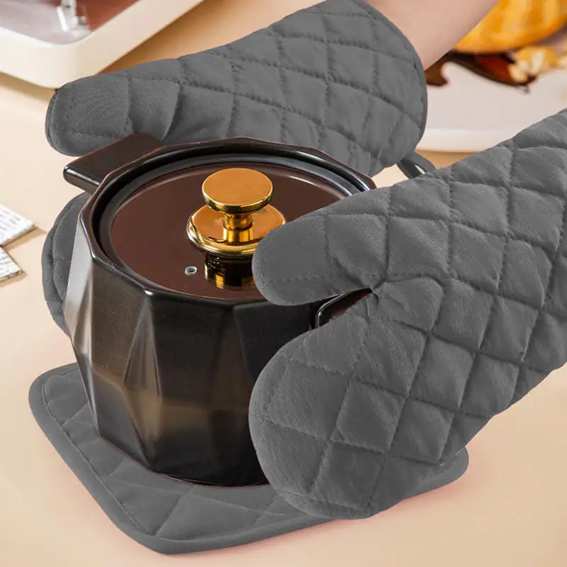 Useful Microwave Oven Gloves Multi-Color Kitchen Cooking Baking Mitts Pot Pad Heat Proof Protected High Temperature Resistant Useful Microwave Oven Gloves Multi-Color Kitchen Cooking Baking Mitts Pot Pad Heat Proof Protected High Temperature Resistant