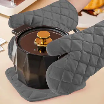 Useful Microwave Oven Gloves Multi-Color Kitchen Cooking Baking Mitts Pot Pad Heat Proof Protected High Temperature Resistant