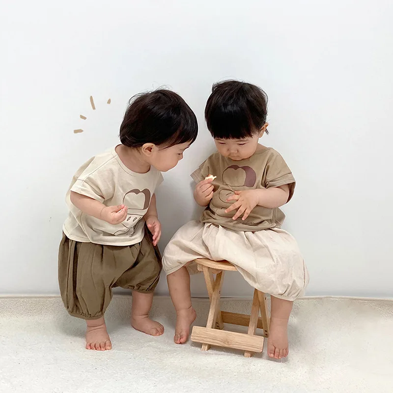 

Детская одежда, Новинка лета 2024, модная мягкая дышащая Милая футболка с коротким рукавом, удобные шорты-шаровары для мальчиков