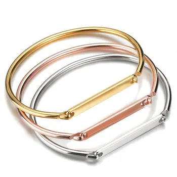 Personalizza il nome personalizzato Bracciale in acciaio inossidabile Bracciale da donna Nero liscio inciso Logo Braccialetti identificativi Gioielli regalo