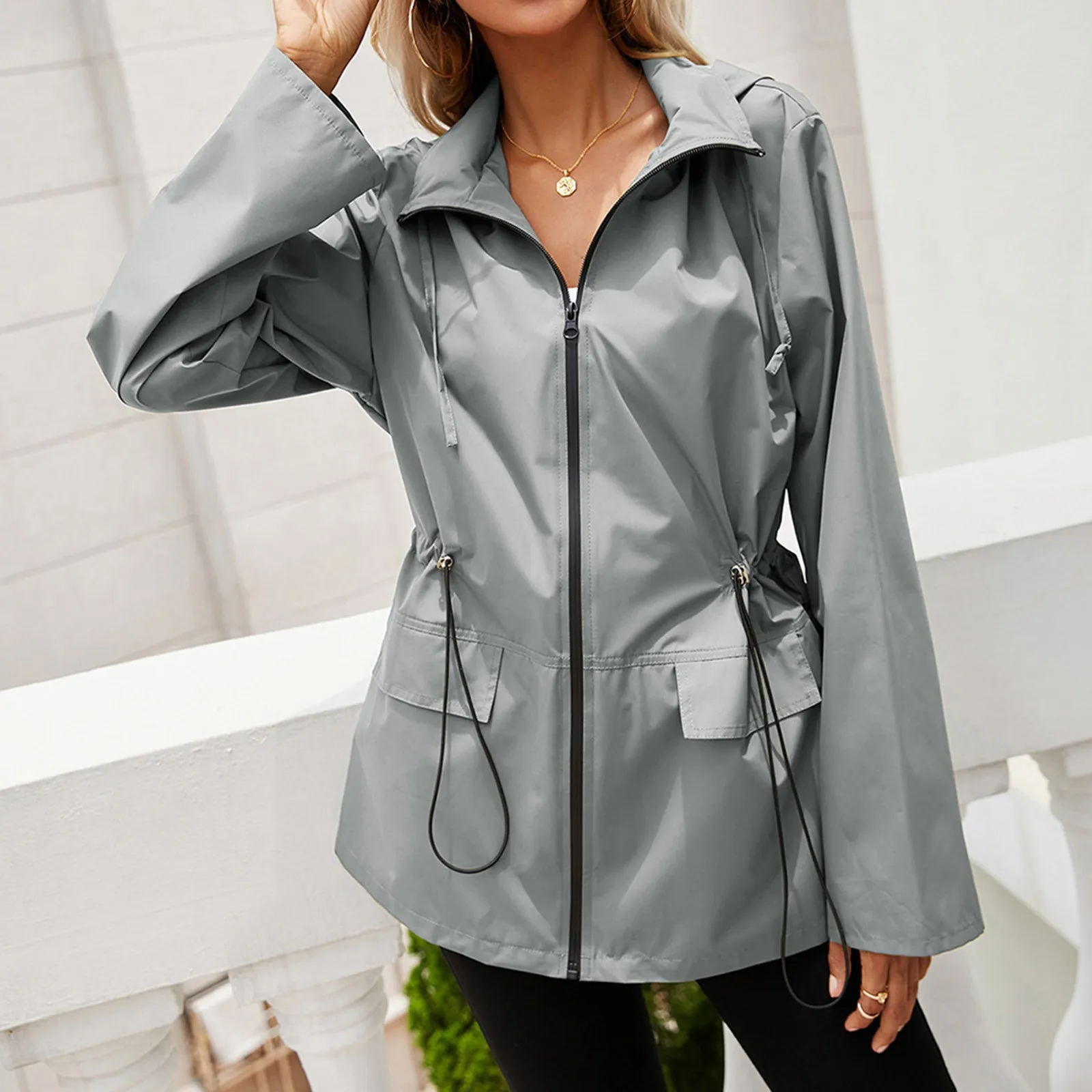 

Women Light Rain Jacket Waterproof Active Outdoor Trench Raincoat with Hood Ladies Lightweight Windproof Windbreaker