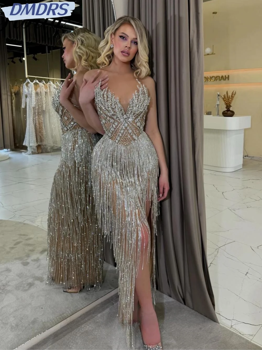 

Sparkly Crystal Tassel Prom Gown Sexy Illusion Deep V-neck Cocktail Dresses Luxury Straight Long Evening Dress Robe De Mariée