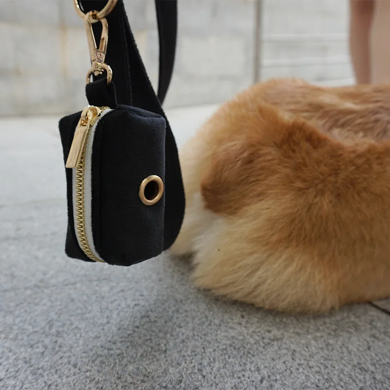 Velvet Dog Poop Bag Holder Leash Attachment Protable Dog Cat Waste Bag Dispenser Outdoor For Dog Cat Pets Garbage Bags Organizer