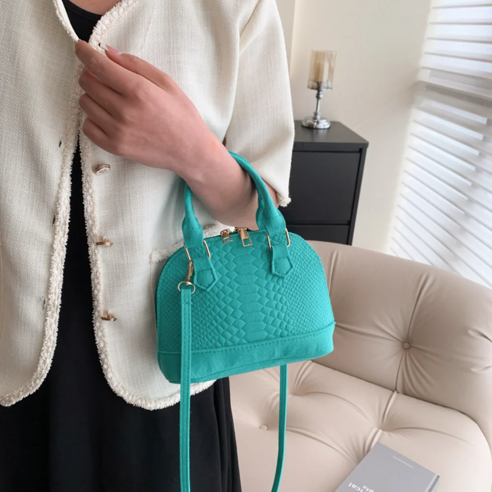 Felt Vintage Ladies Handbag Shoulder Bag Crossbody Bag Women Crocodile Pattern Shell Shape Simple Casual Commuter