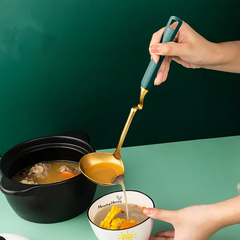 Stainless Steel Fat Oil Separator Ladles Curved Long Handle Skimmer Heat Insulation Anti-scalding Filter Spoon Kitchen Tool