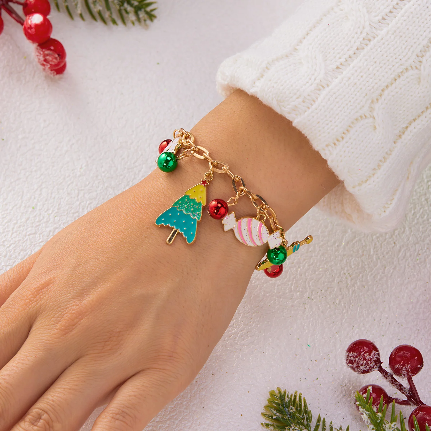 Handgefertigtes Weihnachtskettenarmband, Baum-Flugzeug-Anhänger für Frauen, die Schneemann-Haus, Elch-Motiven, Freundschaftsschmuck, Geschenke aufgeben – Detail 1