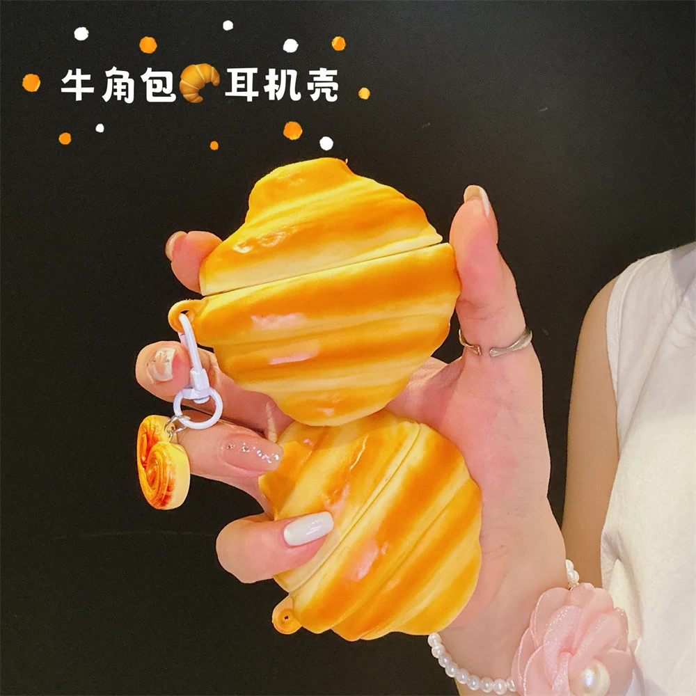 3D Croissant Silicone Earphone Protective Case With Pendant