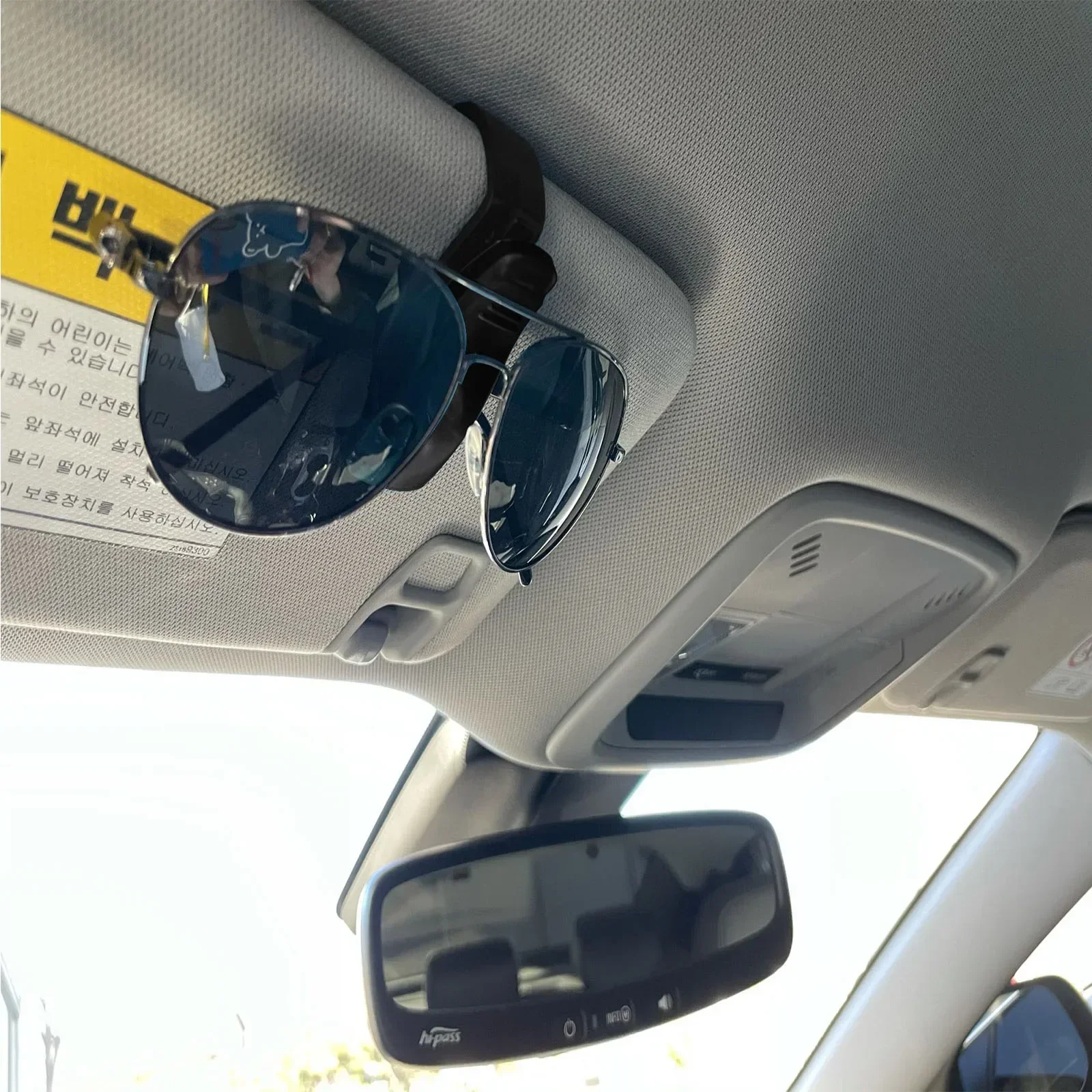 sunglasses clip 2PCS Universal Car Auto Sun Visor Glasses Box Card Ticket Holder Fastener Pen Case Eyeglasses Clips Accessories
