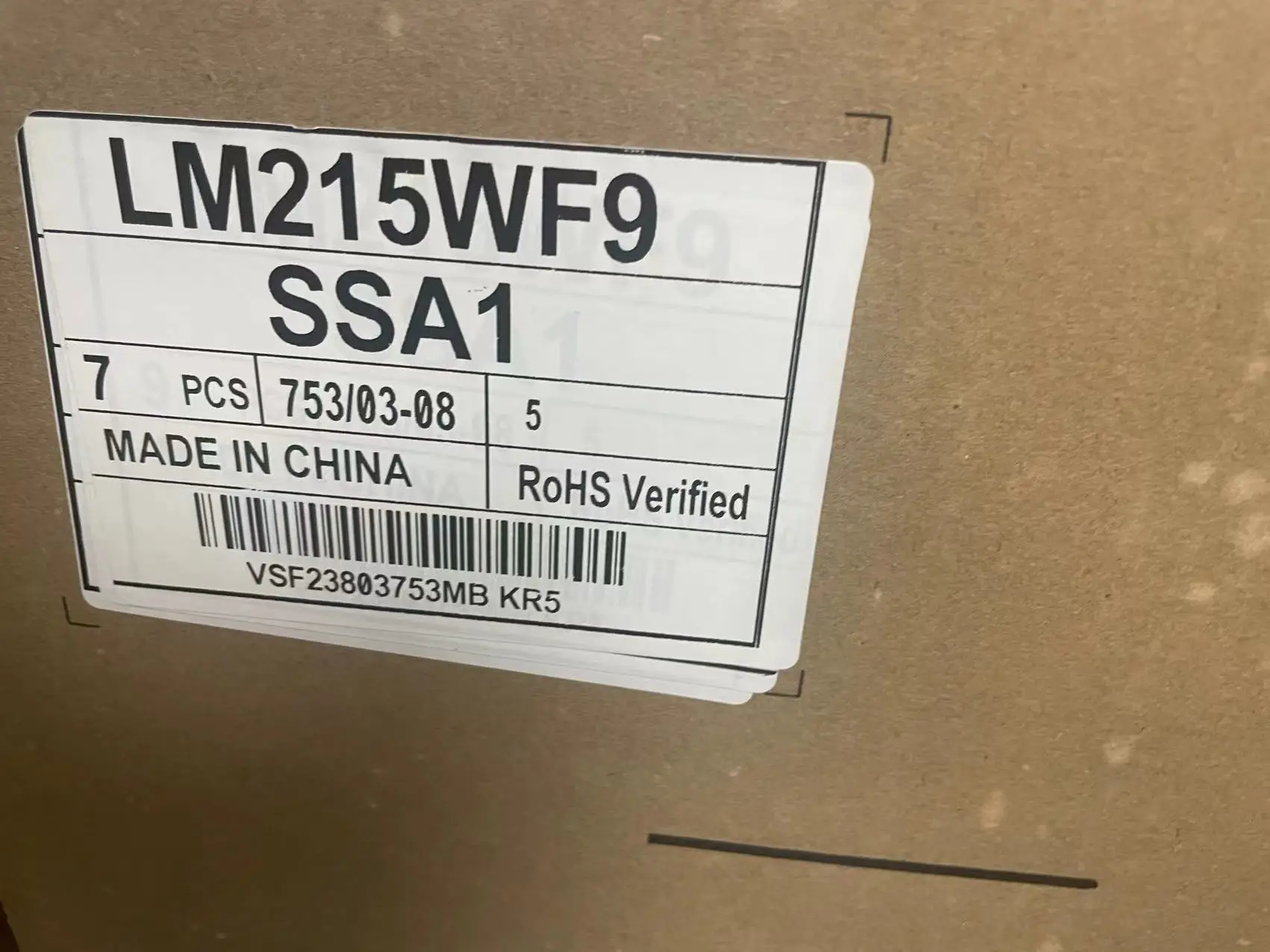 LM215WF9-SSA1 LM215WF9-SSA2 LM215WF9-SSB1