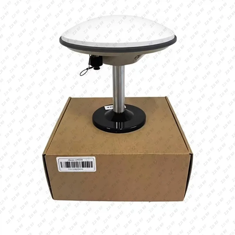 L'antenne GPS externe GPS520 déployée sur un drone en action, offrant une précision millimétrique essentielle pour les missions de cartographie aérienne.