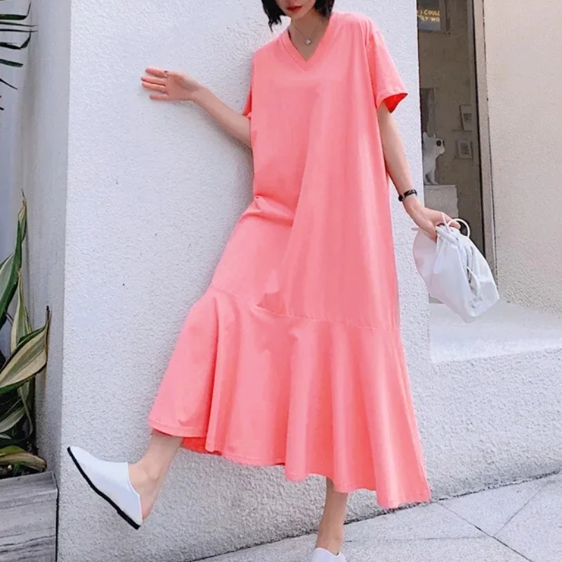 الكورية عادية شيك سيدة حجم كبير ميدي فتاة حلوة فست...