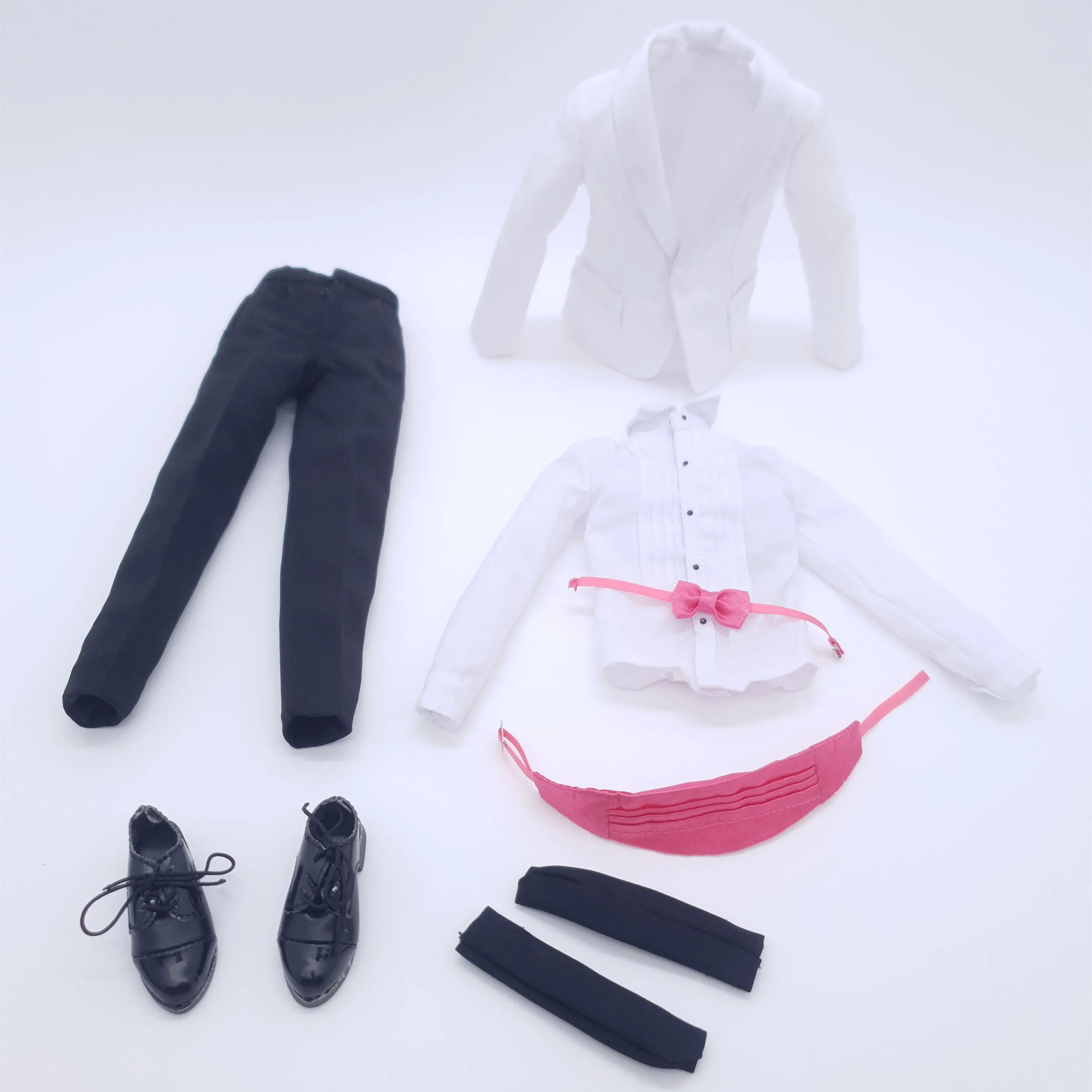 

Fashion Royalty Formal Dance Date Poppy Parker and Chip Farnsworth 1/6 Scale Male Doll Outfit