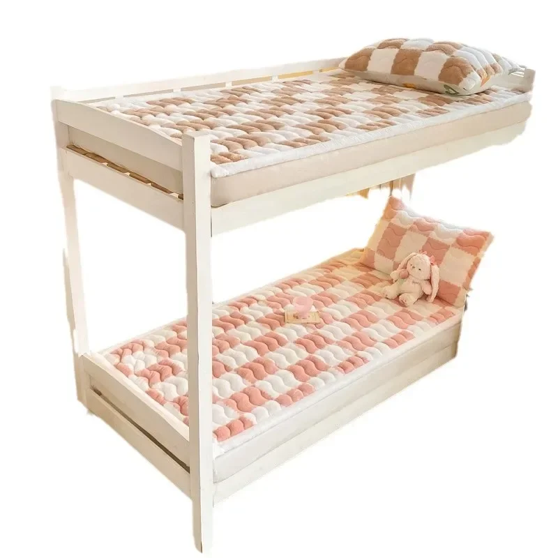 Slide image e2fd02d45d7d4cea9b861a0ecc780c27