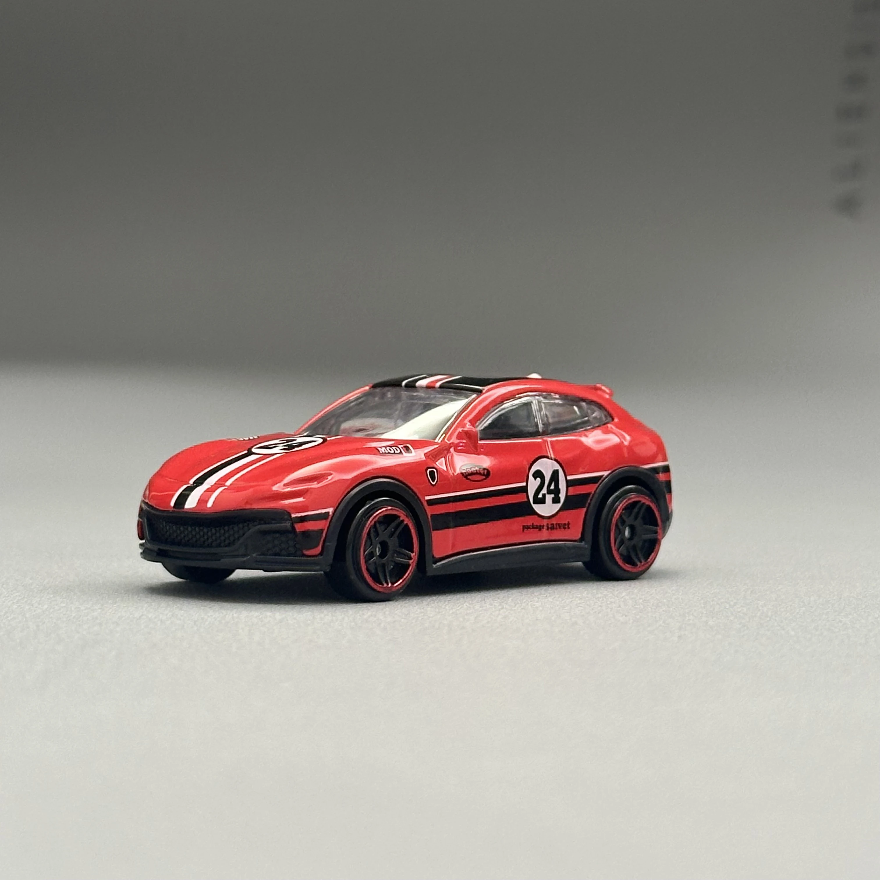 1/64 Scale Diecast Alloy Sports Car Model Toy Metal Body Racing Style Realistic Mini Vehicle Collector Car Gift for Boys and Kid