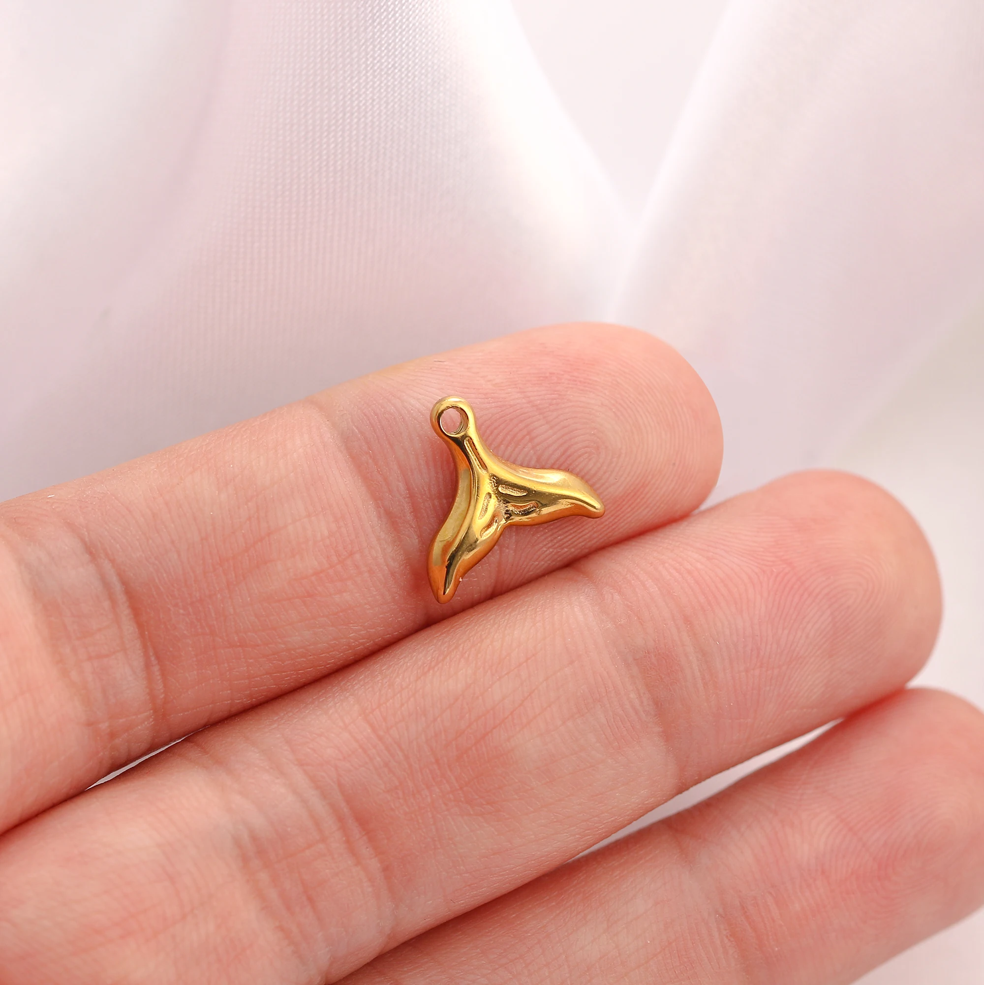 3 Stück Meerjungfrau Fisch Walschwanz Charms Edelstahl Fischschwanz Meeresleben Ozean Thema Anhänger 18 Karat vergoldet DIY Schmuckherstellung Handwerk – Detail 13
