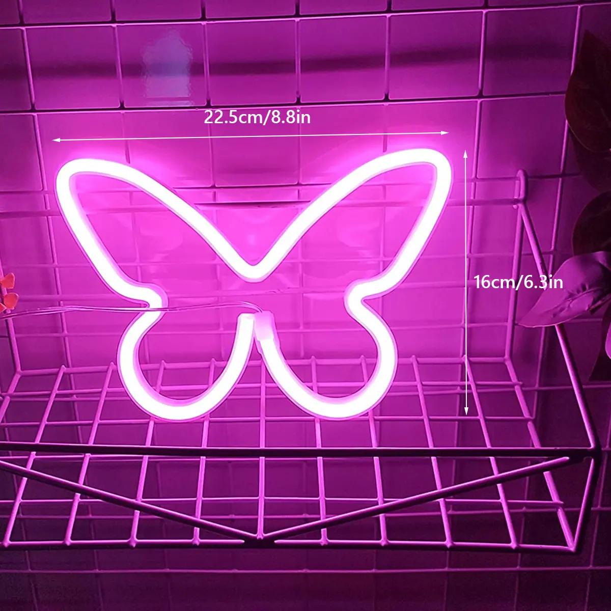 לוחות מוארים צבעוניים בהירים במיוחד לעסקים פתוחים עם אותיות מוארות צבעוניות לבר או לפאב